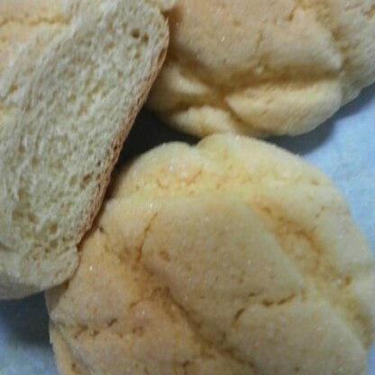 クッキー生地の甘さも食感も美味しい～☆手作りメロンパンて幸せです♪